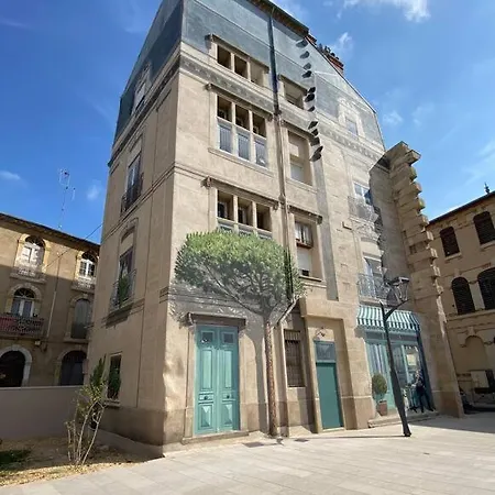 - 3 Parking Privee -wifi -clim Apartament Béziers
