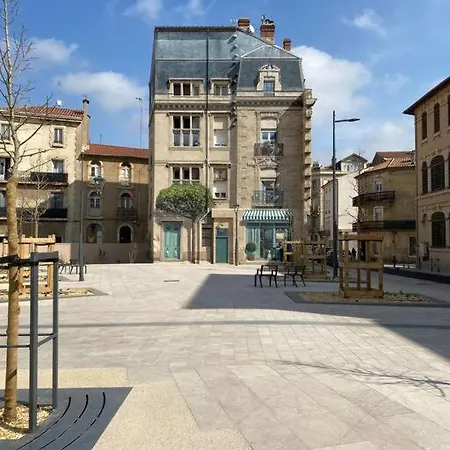 - 3 Parking Privee -wifi -clim * Beziers